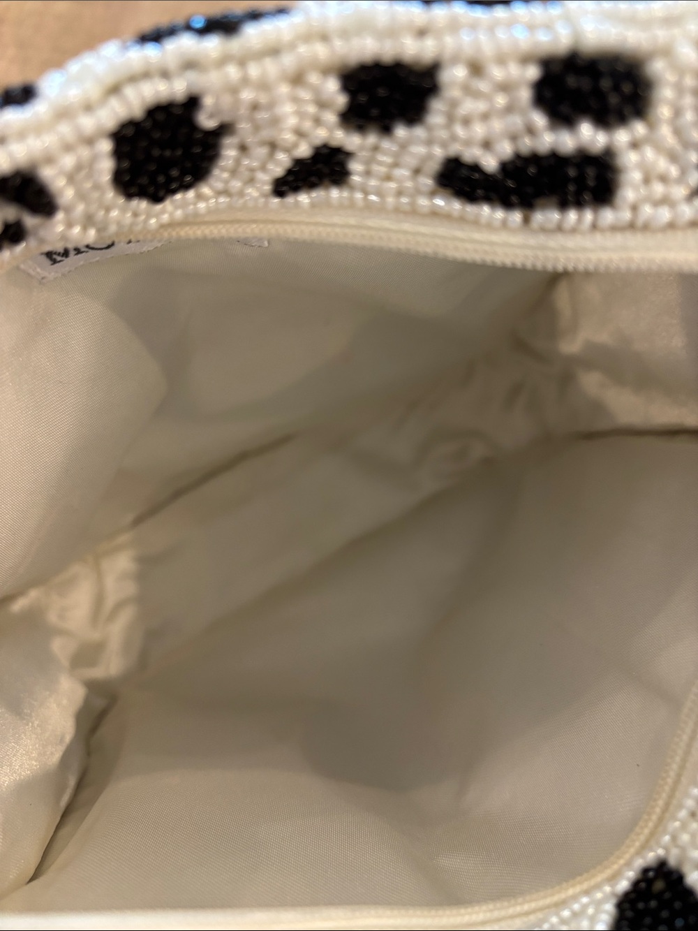 Moyna Beaded Purse Shoulder or Crossbody Funky Quirky Removable Strap & Tassel - Picture 6 of 7